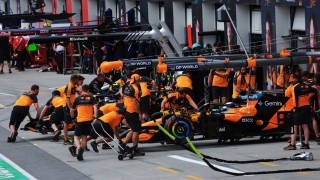 McLaren - Zak Brown komoly ígéretet tett, a McLaren hamarosan utoléri a Ferrarit