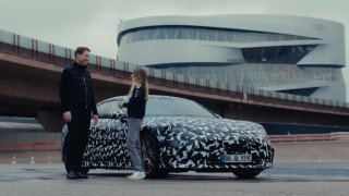 Mercedes - V8-as hangot kapott az elektromos AMG GT, és ez meglepően jól működik (videó)