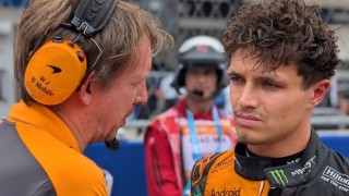 McLaren - Norris megoldása az F1 problémájára: „Dobjuk ki az akkumulátorokat az autóból!”