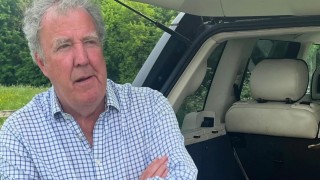 Sikeres volt a kezelés, Jeremy Clarkson legyőzte az agresszív daganatos betegséget