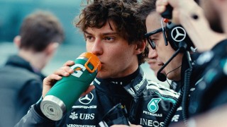 Mercedes - Antonelli tiszta vizet öntött a pohárba a ferraris hírek kapcsán