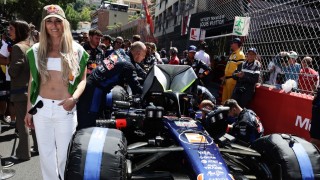 Red Bull Racing - Ő volt az egyik legvonzóbb sztár a Monacói Nagydíj rajtrácsán