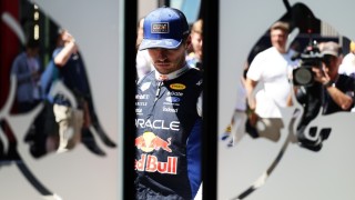 Red Bull Racing - Furcsa hibák hátráltatják Verstappent, aki csak a túlélésre játszik a katalán futamon