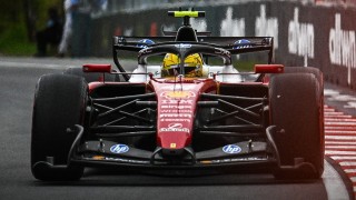 Ferrari - Turbó fokozatba kapcsolt a Ferrari - már egy újabb nagy fejlesztési csomag is a láthatáron