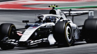 Cadillac - Meghozta a döntést az FIA - Alonso megúszta megrovással, a Cadillac viszont fennakadt a rostán