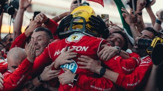  és  - A Ferrari főnöke óva int a kincstári optimizmustól Hamilton győzelme után