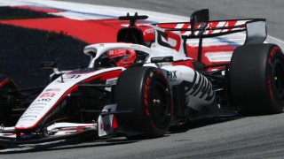 Komatsu nehéz döntés előtt: Cunoda és Câmara is célba vette a Haas ülését