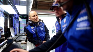 Red Bull Racing - Lambiase és Monaghan ritkán látott oldalát mutatta meg Verstappennek