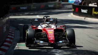 Ferrari - Soha nem látott mélységbe zuhant a Ferrari