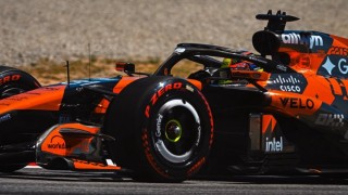 McLaren - Új fejlesztésekkel reagálna a McLaren a Ferrari és a Mercedes előnyére