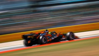 McLaren - Oda a McLaren legnagyobb fegyvere, a csapatfőnök is elismerte a hátrányt