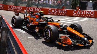 McLaren - Súlyos büntetés fenyegeti a McLarent a monacói leállás után