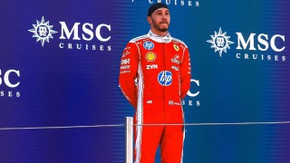Ferrari - Hamilton történelmet írt a Ferrarival - „Mindig azon tűnődtem, milyen lehet”