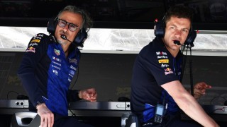 Red Bull Racing - A Red Bull miatt csúszik az FIA bejelentése, taktikázásba kezdtek a motorgyártók