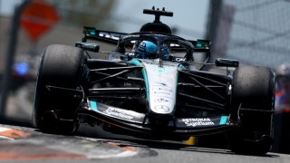 Mercedes - Megvan a Mercedes rejtélyes műszaki hibáinak oka, a teljes megoldásra azonban várni kell