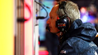 Red Bull Racing - Tett egy utolsó próbálkozást vezető mérnökének megtartására a Red Bull