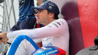 McLaren - Ezért úszta meg a súlyosabb büntetést Carlos Sainz a Magyar Nagydíjon