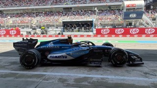 Williams - Pont nélkül távozott a Williams Barcelonából, Albon futama tesztté alakult