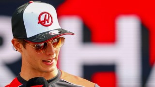 Haas - Bearman a riválisok fejlesztéseit okolja a Haas váratlan visszaesése miatt