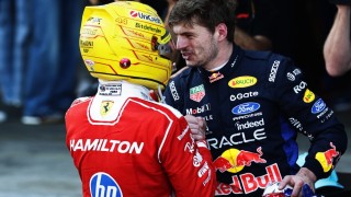 Ferrari - Leclerc megúszta a büntetést a Magyar Nagydíjon, Hamiltonnak nem kegyelmeztek