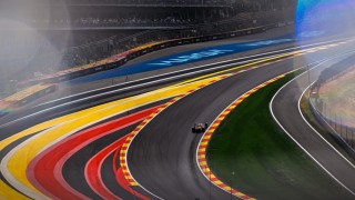 McLaren - Nagyszabású fejlesztési csomaggal és pilótacserével érkezik a Mogyoródi pályára a McLaren