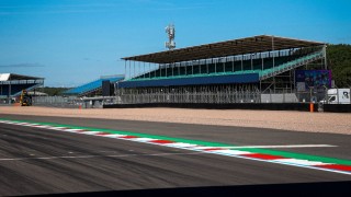 ÉLŐ F1-ES KÖZVETÍTÉS: Brit Nagydíj - Első szabadedzés (LIVE)