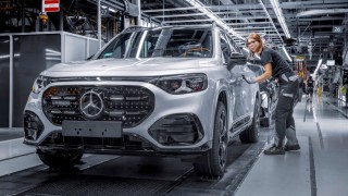 Mercedes - Annyival olcsóbb a termelés a kecskeméti Mercedes-gyárban, hogy egyetlen német üzem sem tudja felvenni a versenyt