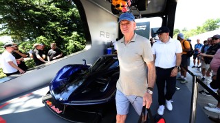 Red Bull Racing - Meghatódva nyilatkozott Newey, miután kipróbálhatta a Red Bull hiperautóját