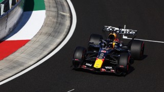 Red Bull Racing - A Red Bull titokban Max Verstappent hibáztatja a rejtélyes balesetekért