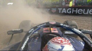 Red Bull Racing - Verstappen nyomdafestéket nem tűrő módon dühöngött a rádióban: B***za meg ez az autó, B***za meg az egész!”