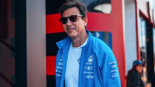 Mercedes - Hatalmas büntetést kapott Rosberg és Hamilton a barcelonai ütközés után