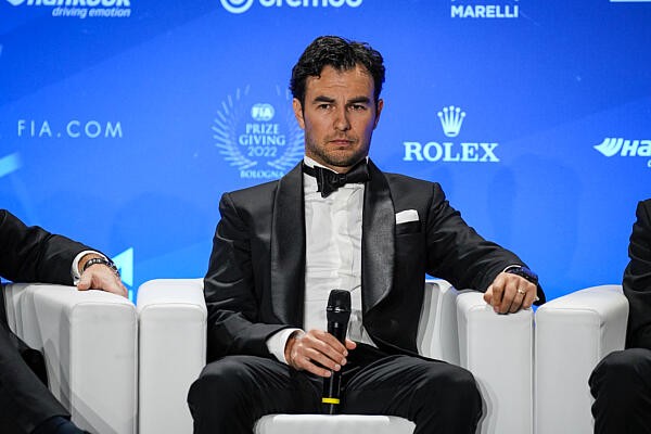 - Pereznek sem tetszik az FIA "szájkosár"-szabálya