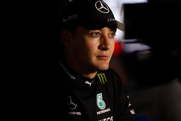 - Russell szerint akár fel is áldozhatja a Mercedes ezt a szezont