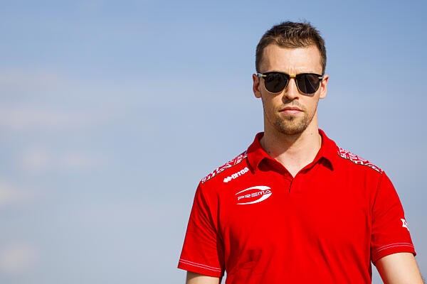 Kvjat a Ferrarinál? Visszautasította az olaszok ajánlatát, majd menesztették a Red Bulltól
