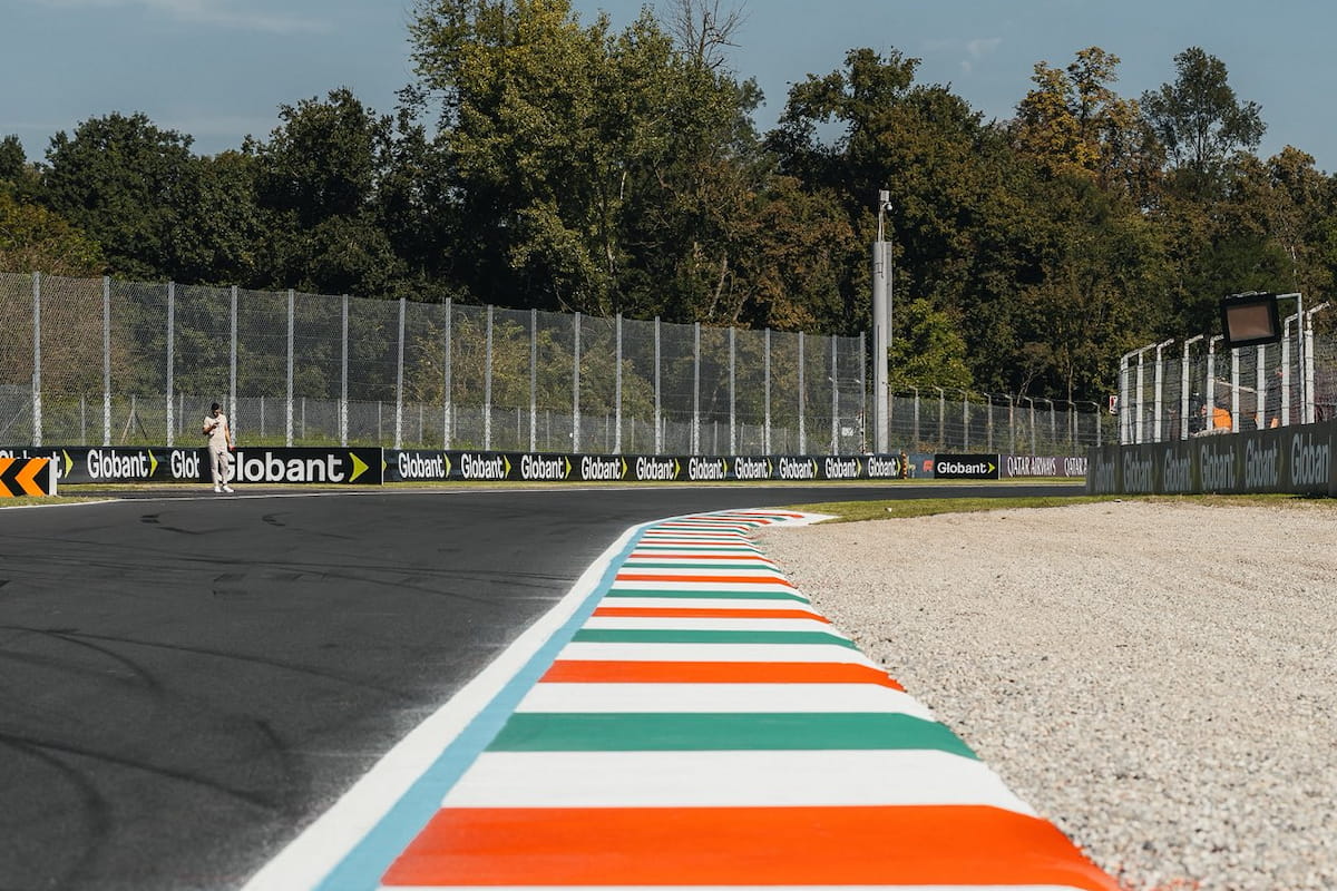 ÉLŐ F1-ES KÖZVETÍTÉS: Olasz Nagydíj - Második szabadedzés (LIVE)