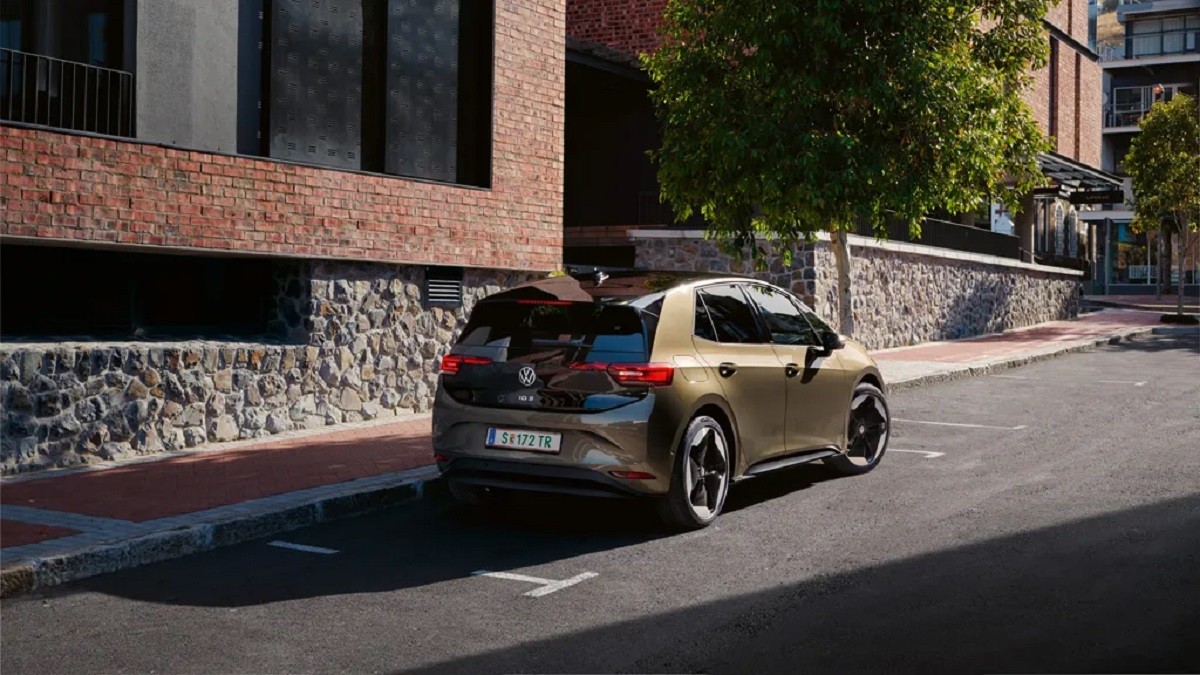 Új GTI érkezik a Volkswagentől, de nem a megszokott formában